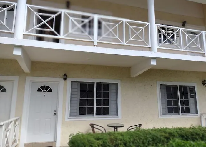 Club Caribbean Apartments